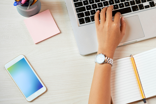 aesthetic blue wallpaper gradient mobile mock-up for Android