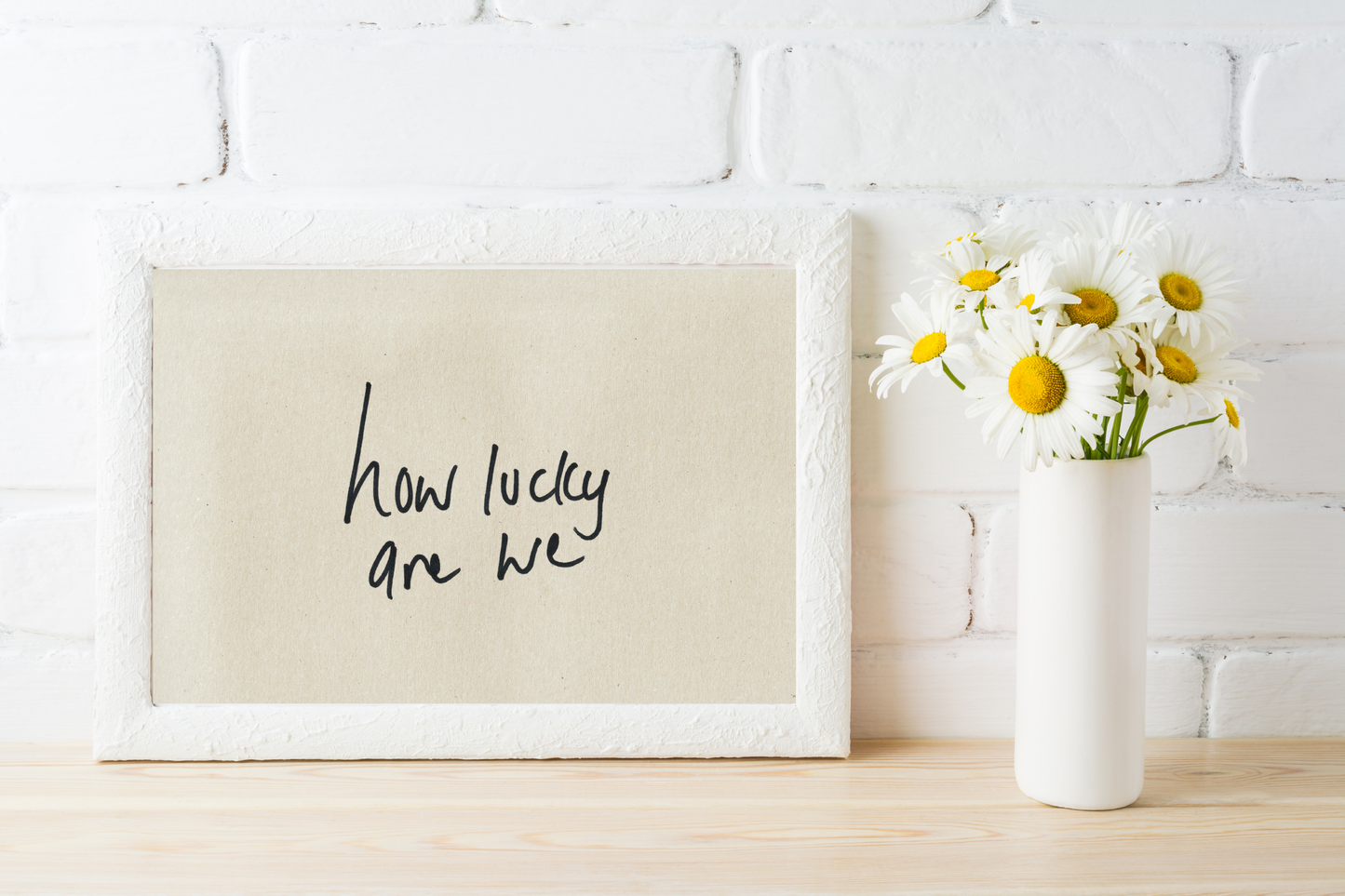 Minimalist gratitude printable wall art in a Scandinavian style kitchen
